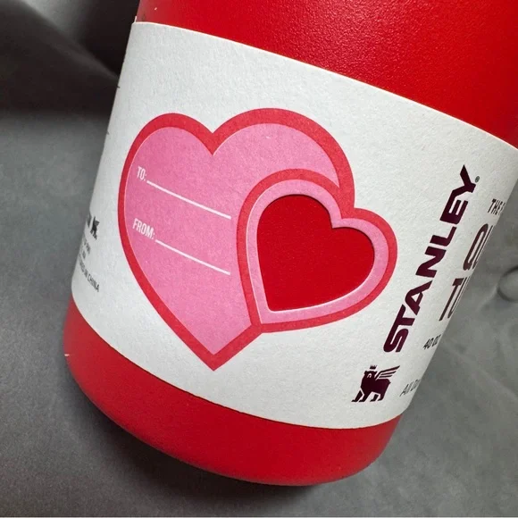Stanley Target‎ Exclusive Valentine’s Day 2025 ruby Hearts 40oz Tumbler - Picture 4 of 7
